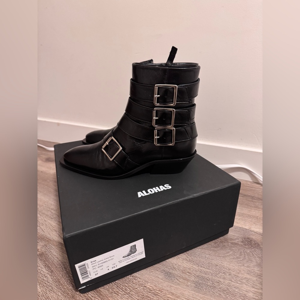 ALOHAS Triple Buckle Black Ankle Boots
